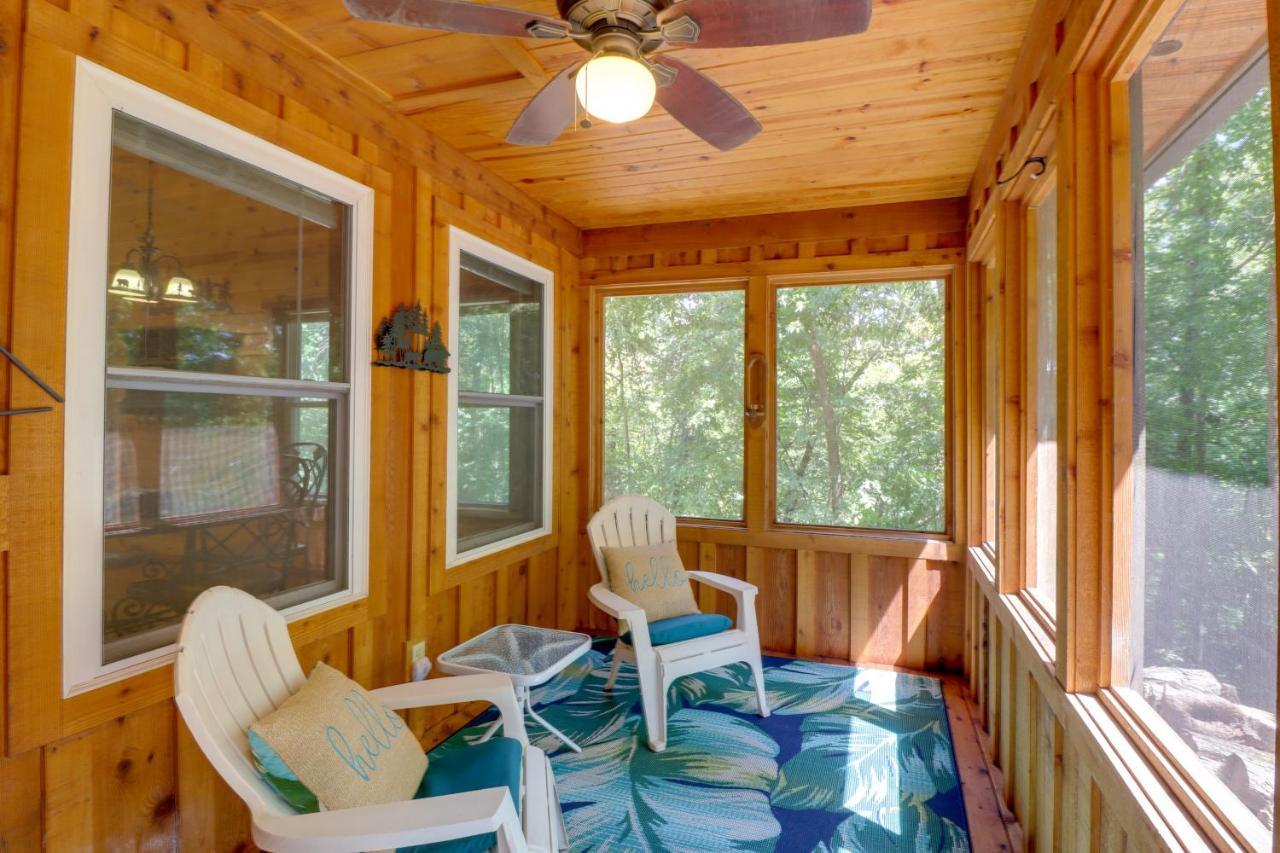 Romantic Mountain View Cabin Rental Near Downtown! Buitenkant foto